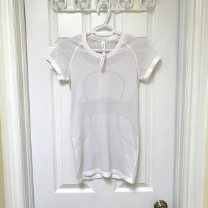 Lululemon White Tshirt